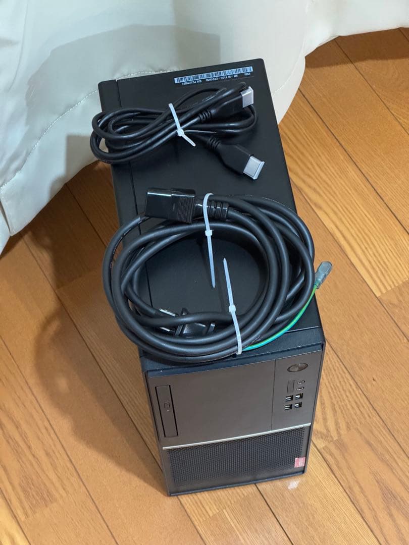 Lenovo V55T（Ryzen5 3400g／16GB／NVMe 1TB）