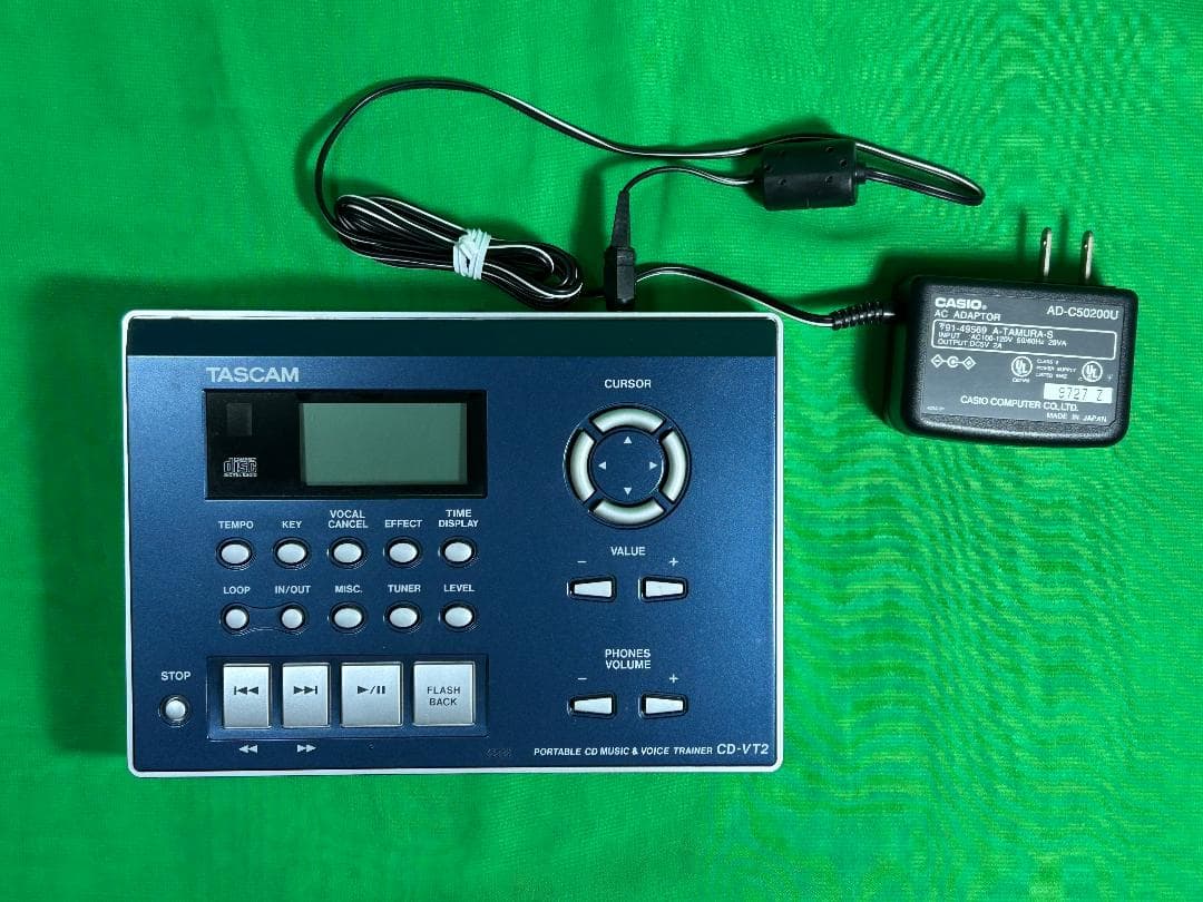 ★中古動作確認済 TASCAM CD-VT2 ボーカルトレーナー　アダプター付属