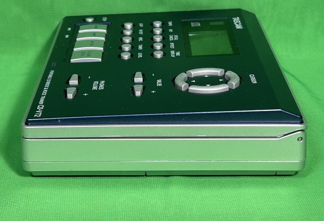 ★中古動作確認済 TASCAM CD-VT2 ボーカルトレーナー　アダプター付属