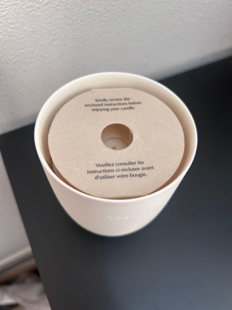 Aesop アグラオニケ アロマティック キャンドル