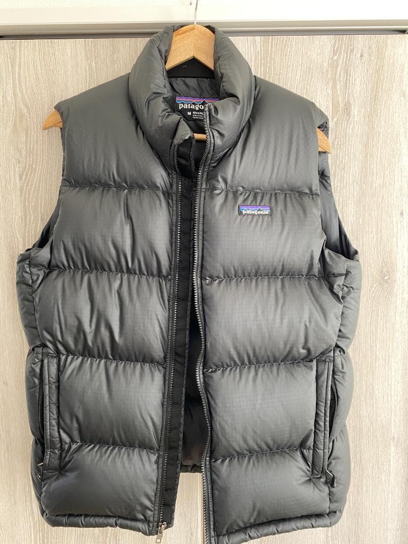 patagonia メンズ ダウンベスト　Mサイズ