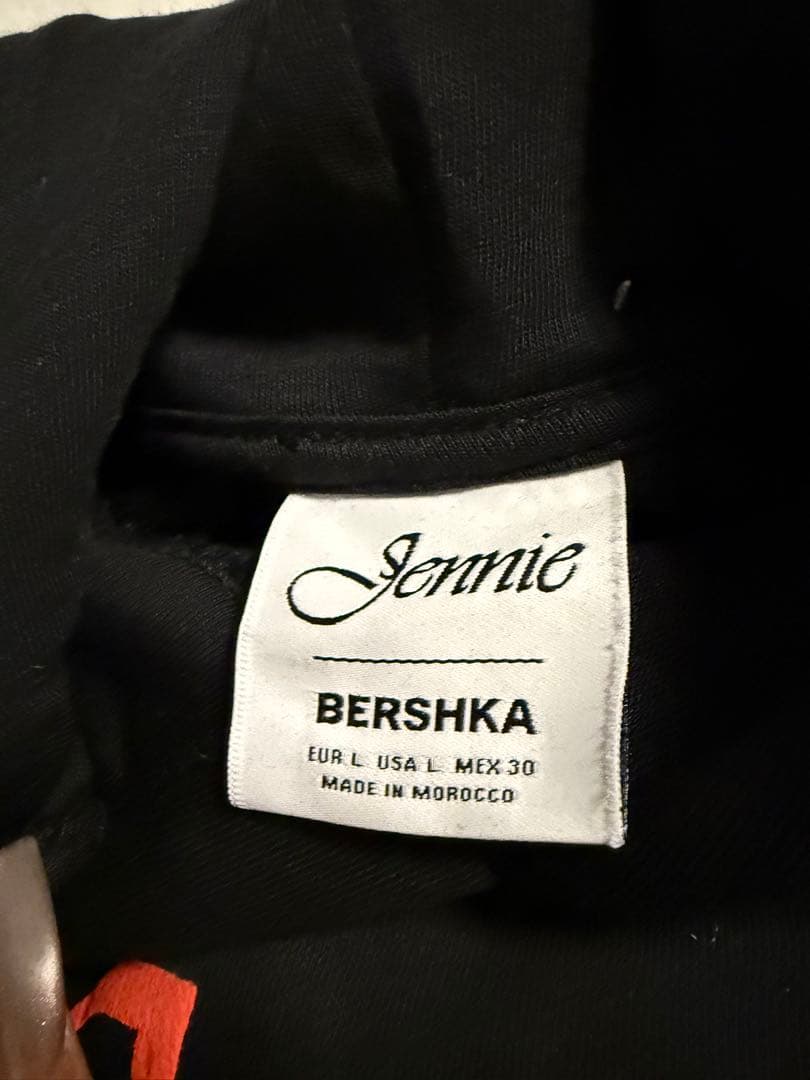 BLACKPINK JENNIE Ruby パーカー　フーディー　黒