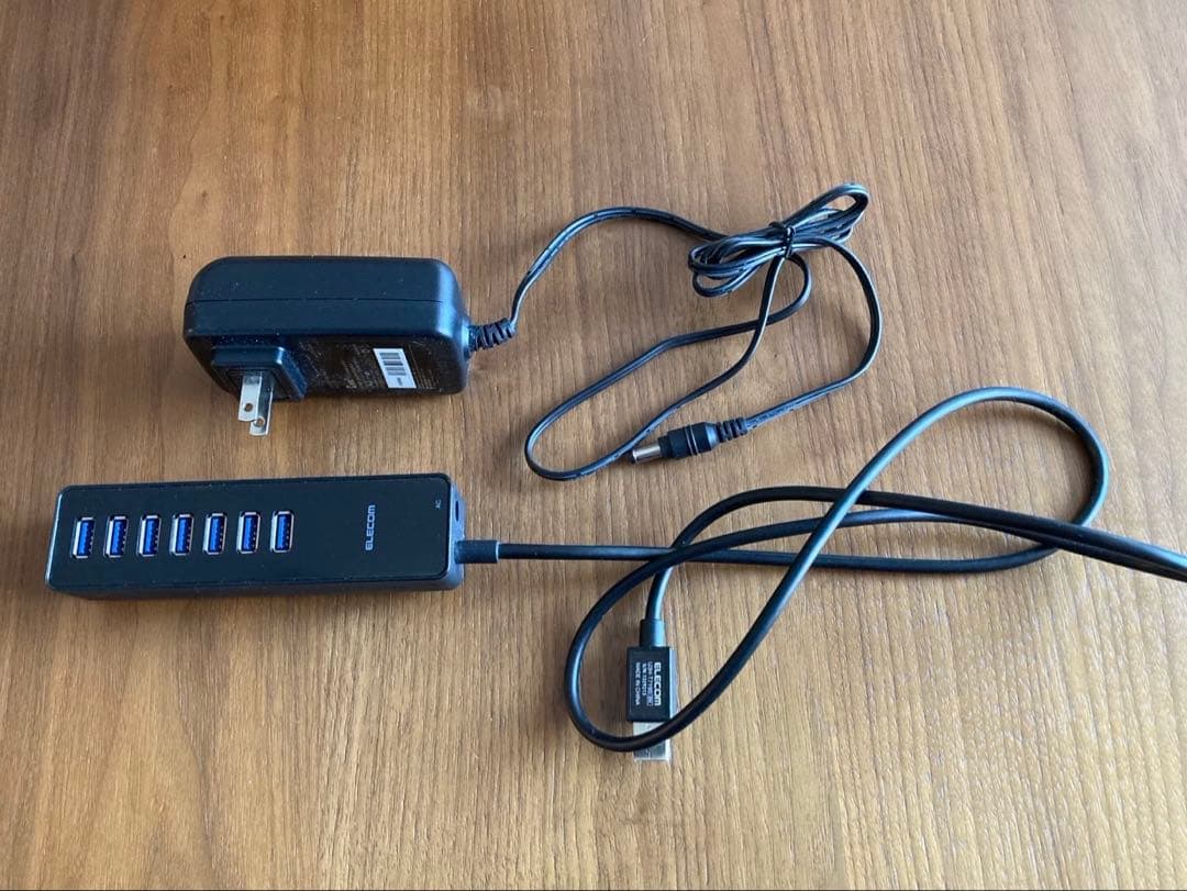 USB 3.0 7ポートハブ 電源アダプタ付き