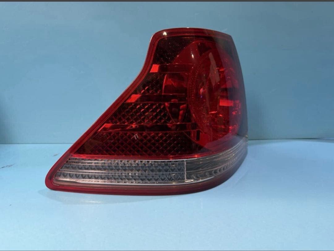 18系クラウン　アスリート後期　テールランプ　ライト　18クラウン　ゼロクラ　き