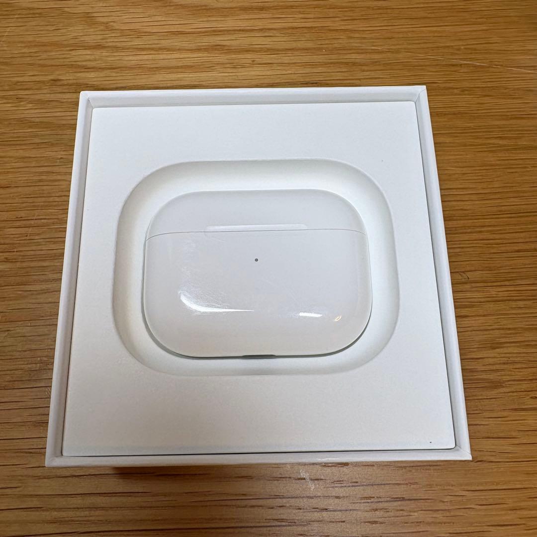 [純正/美品]Apple AirPods Pro 本体(付属品は全て有り)