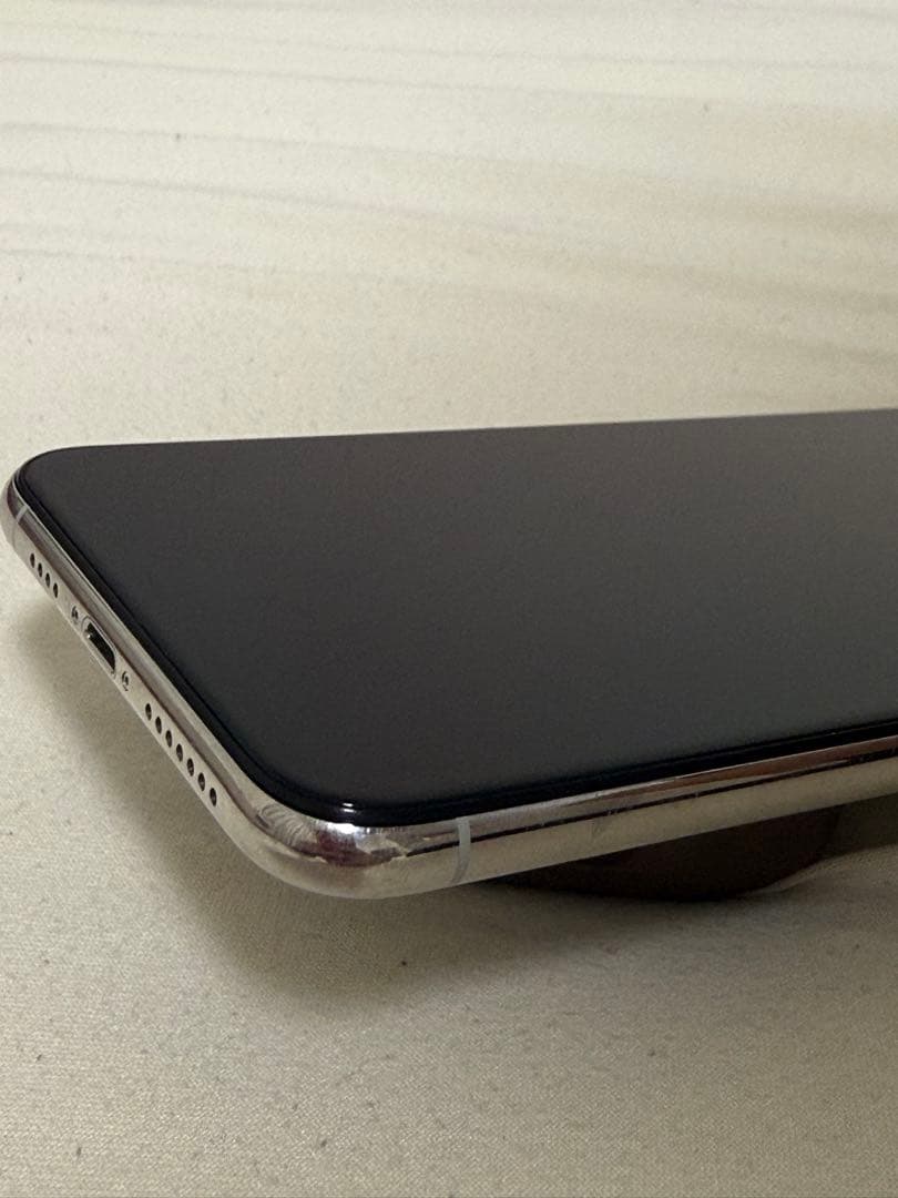 Apple iPhone 11 Pro シルバー　256GB