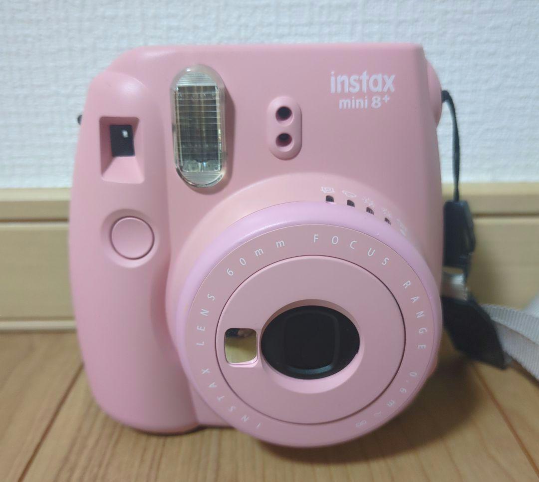 フィルムカメラ FUJI FILM INSTAX MINI 8+ N STRAWBERRY