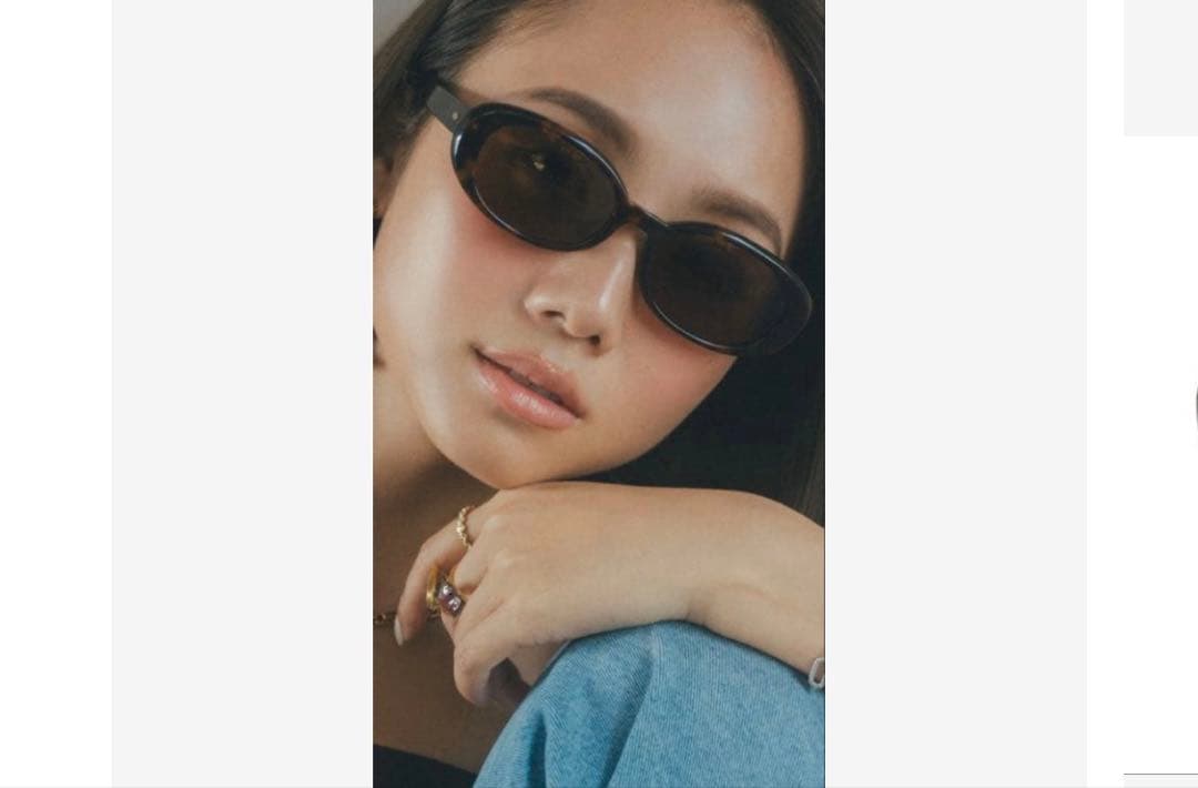 伊原葵コラボ　サングラス　ブラック　新品未使用