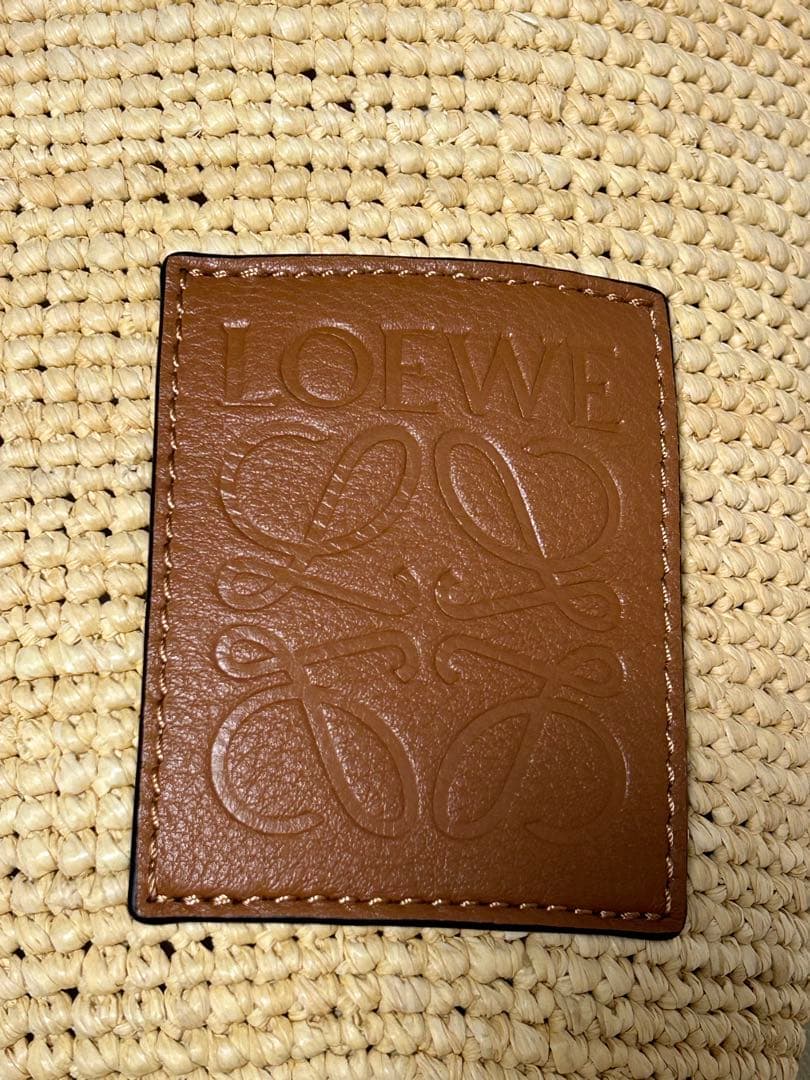 LOEWE かごバッグ　ショルダーストラップ