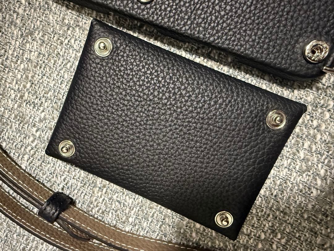 BONAVENTURA iPhone16Proケース　スナップボタン付き