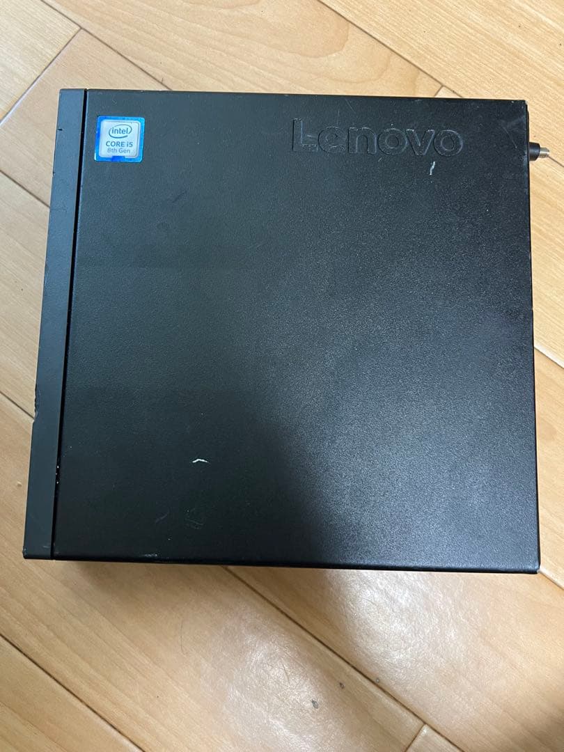 Lenovo ThinkCentre M720q ミニPC
