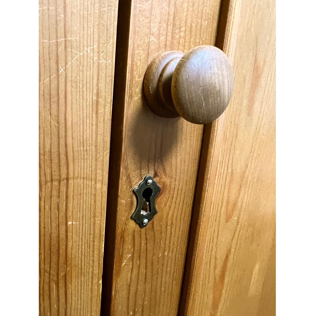 ハリボー様／ペニーワイズ／洋服タンス／ワードローブ／カントリー家具／パイン材