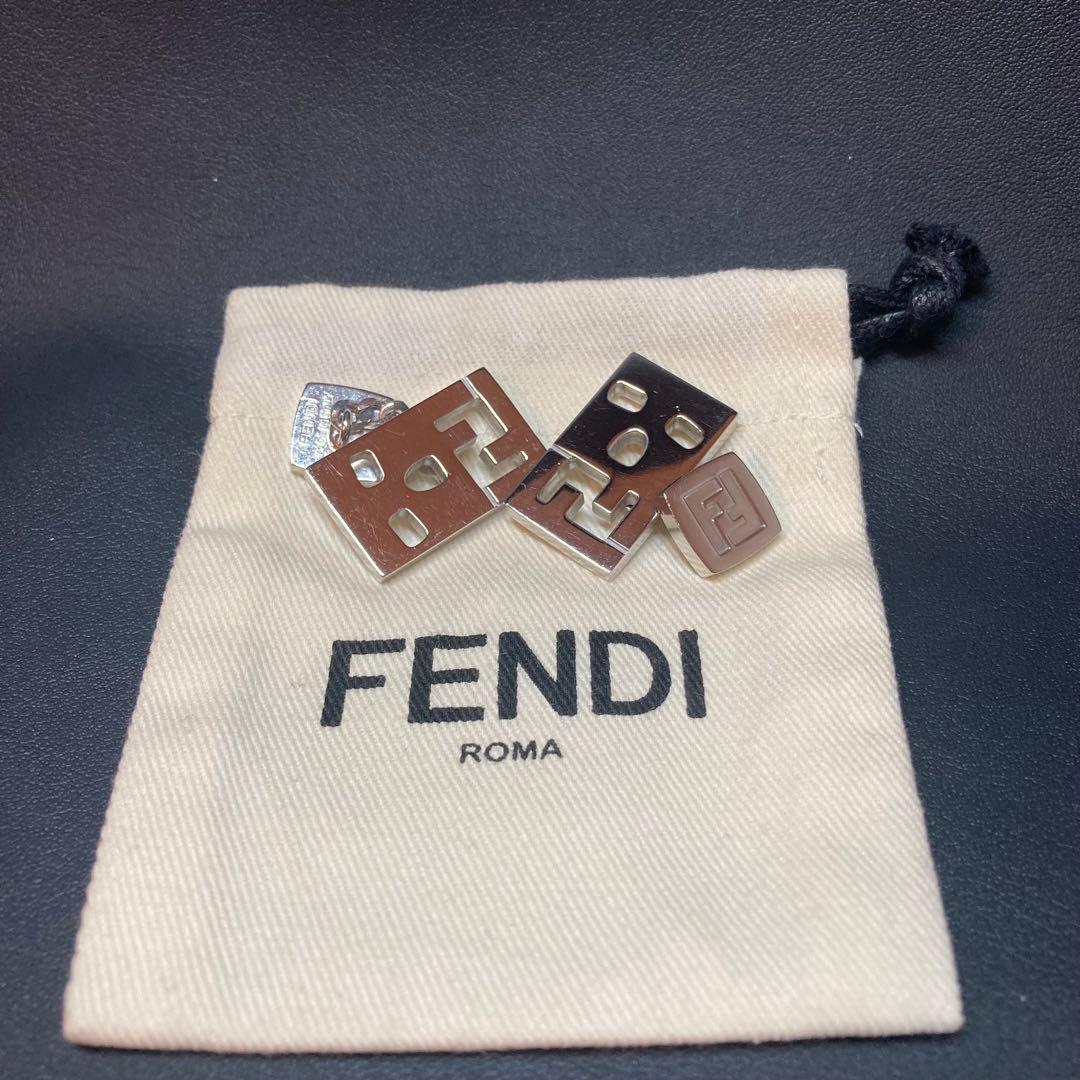 FENDI フェンディ　カフリンクス シルバー　フェイス silver925