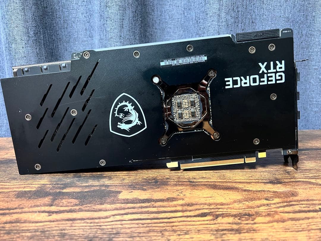 グラフィックボード・グラボ・ビデオカード MSI RTX 3090 GAMING X TRIO 24G 115