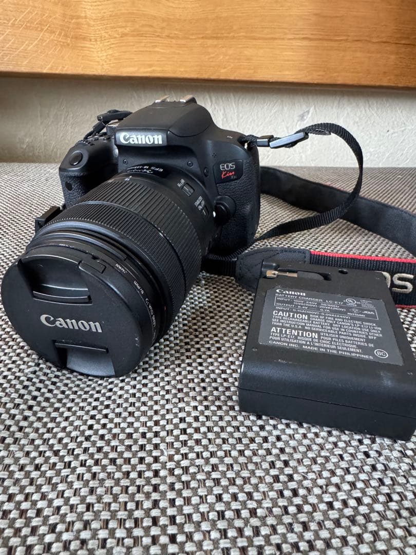 【本日限定】Canon Kiss9xi EF18-135mm デジタル　一眼レフ