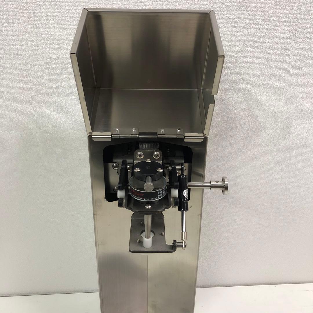 M1225-1 オレンジ・柑橘用 電動ジューサー 芯抜き まるごと搾り