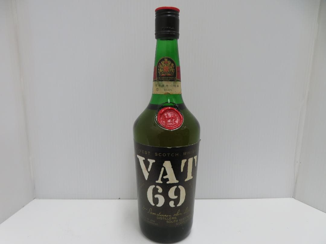 VAT 69 スコッチ　ウイスキー　特級　古酒　未開栓　従価　バット　　　007