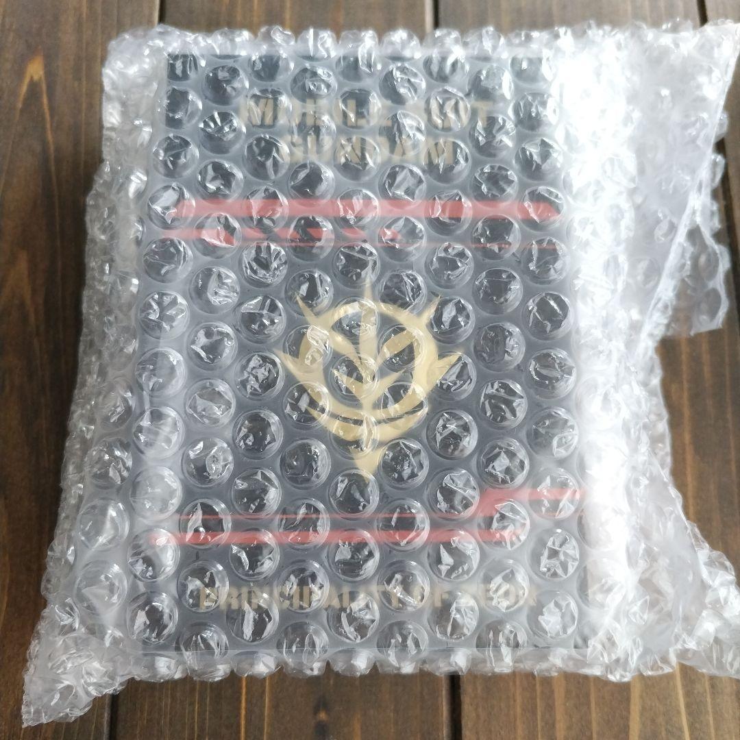 機動戦士ガンダム シャア・アズナブル ワイヤレスイヤホン　CV.池田秀一