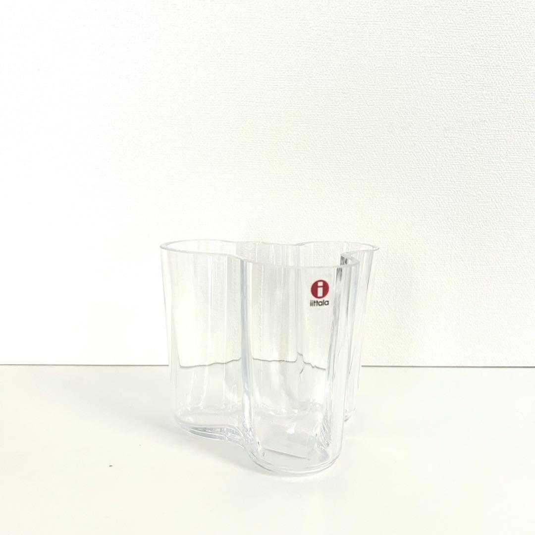 新品イッタラアルヴァアアルト ベース95mm 花瓶 フラワーベース