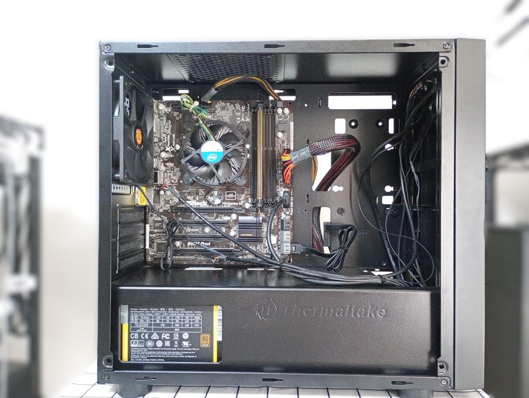 自作パソコン／Thermaltake　Versa H17／Windows10