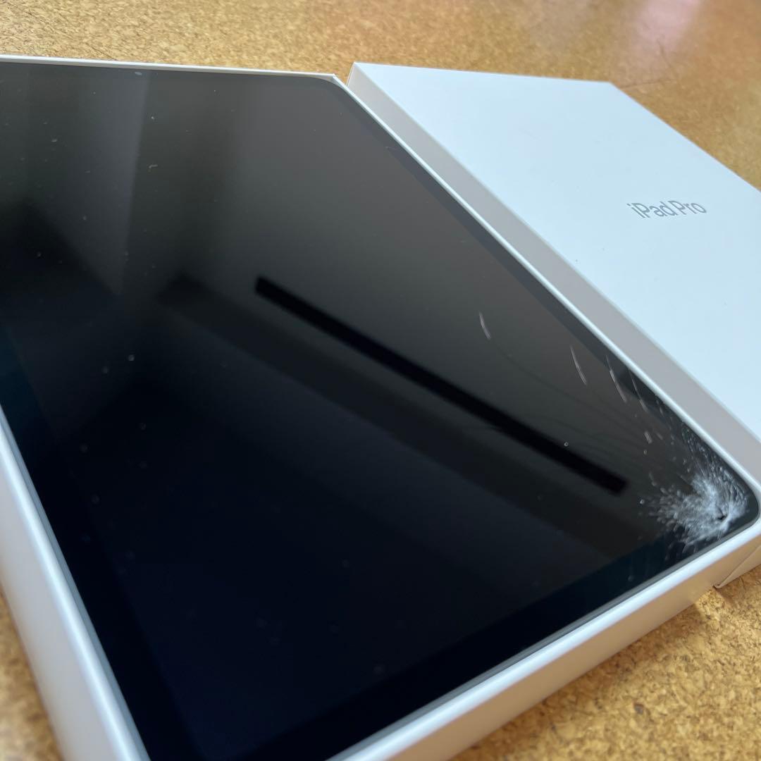 iPad Pro 11インチWIFI 64GB スペースグレイ　※（画面割れ）