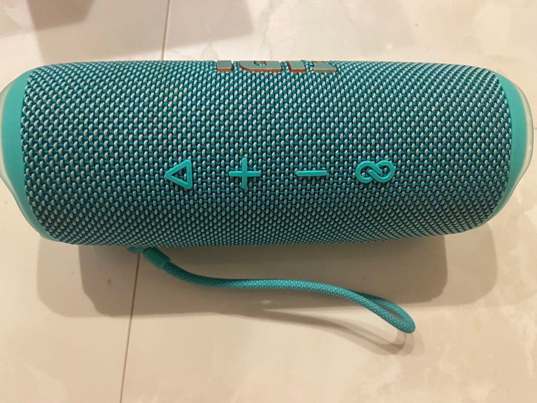 【美品】値下げ不可　JBL FLIP6 ティール