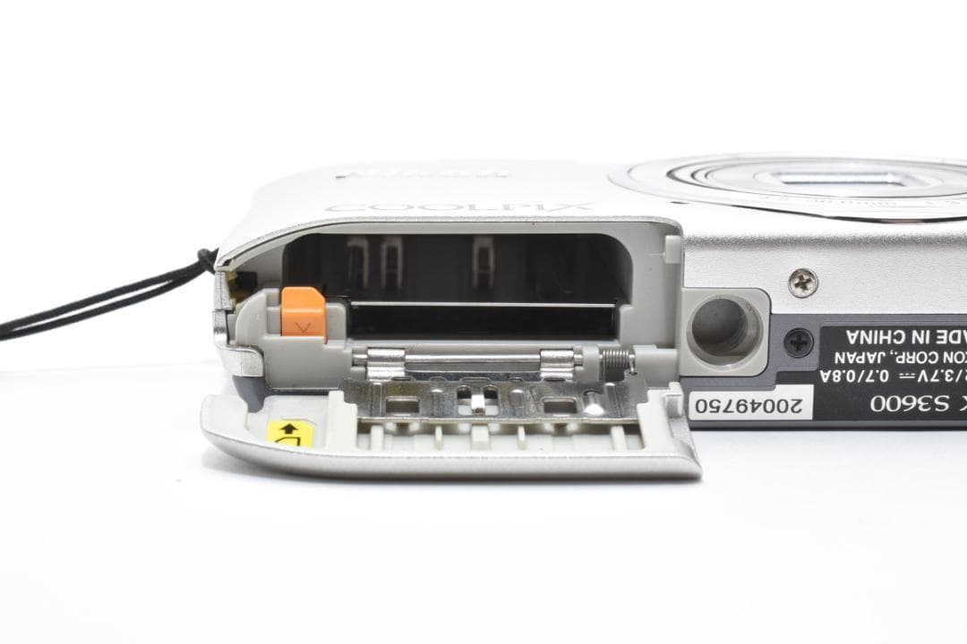 ❤️美品 Nikon COOLPIX S3600 エモ写り コンデジ 611