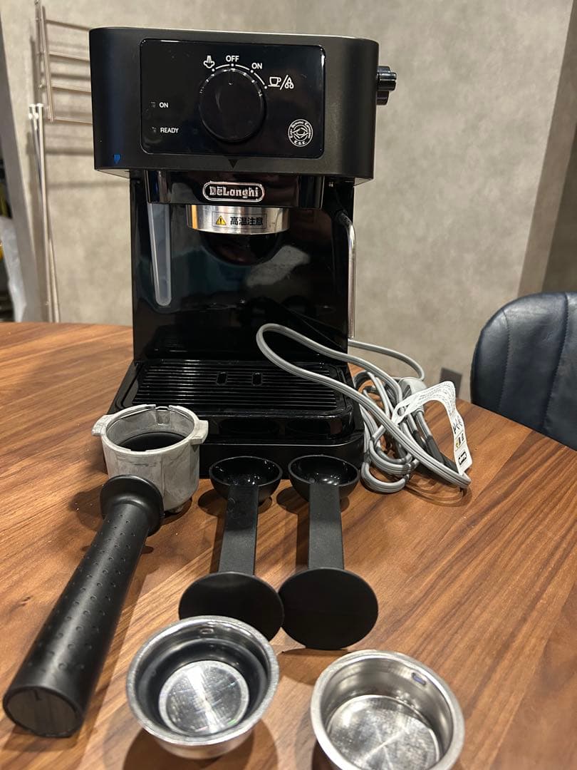 DeLonghi スティローザ エスプレッソ・カプチーノメーカー ブラック