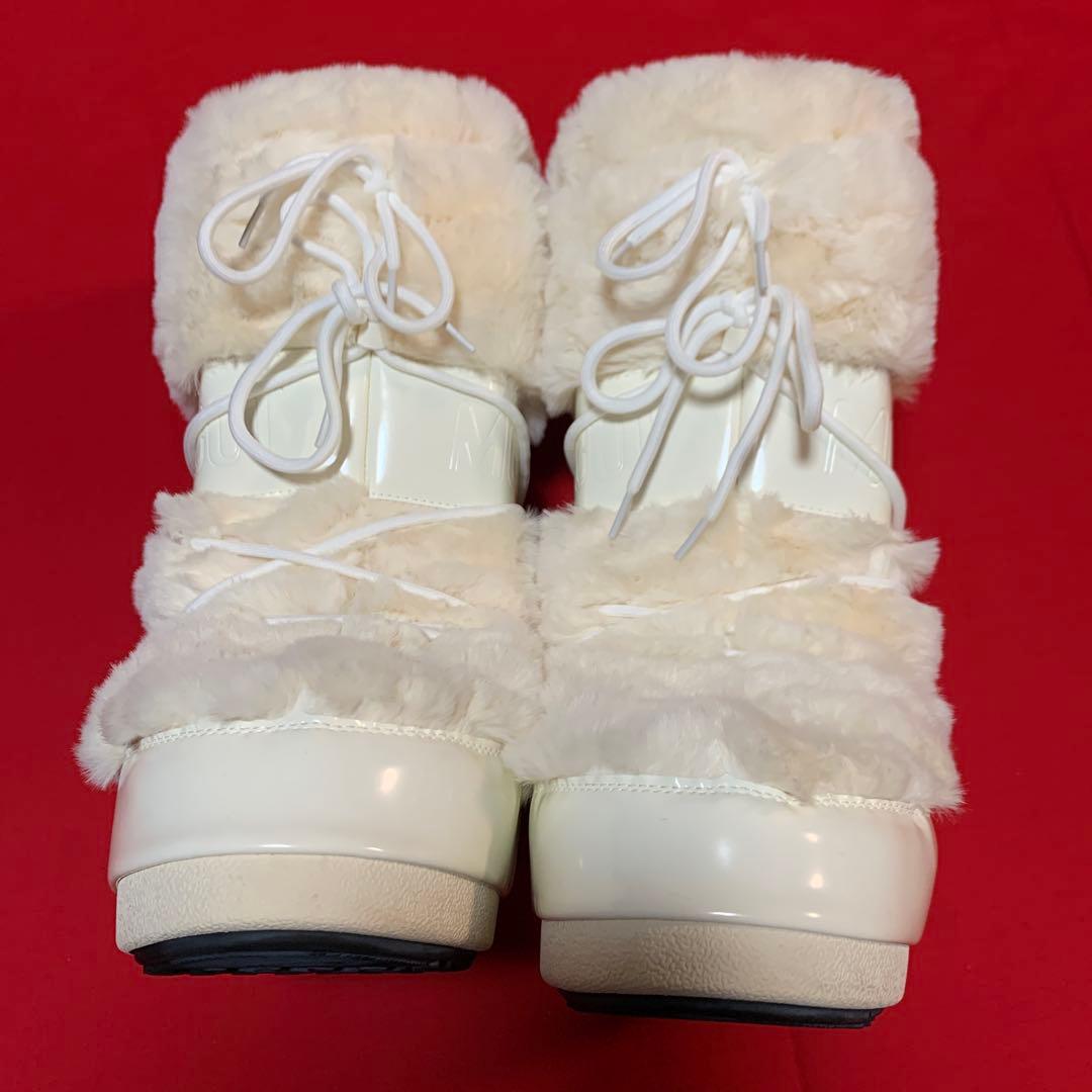 MOON BOOT ホワイト ムートンブーツ サイズ38