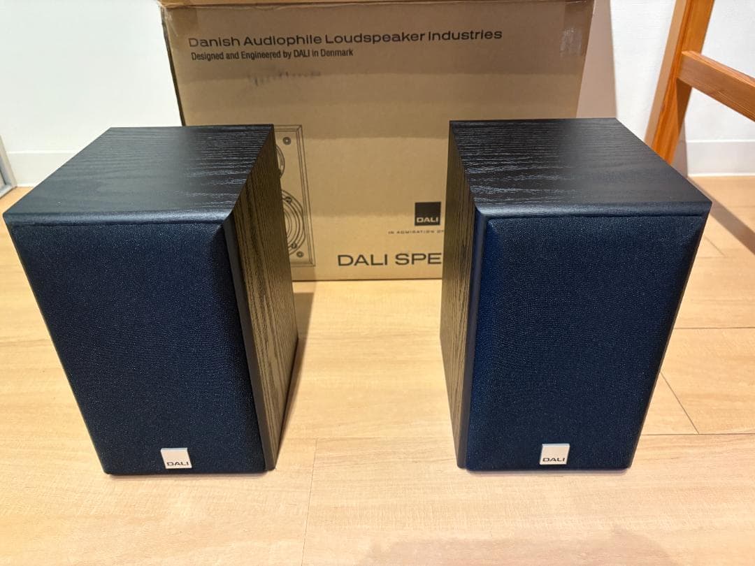 DALIスピーカー SPEKTOR１(黒)