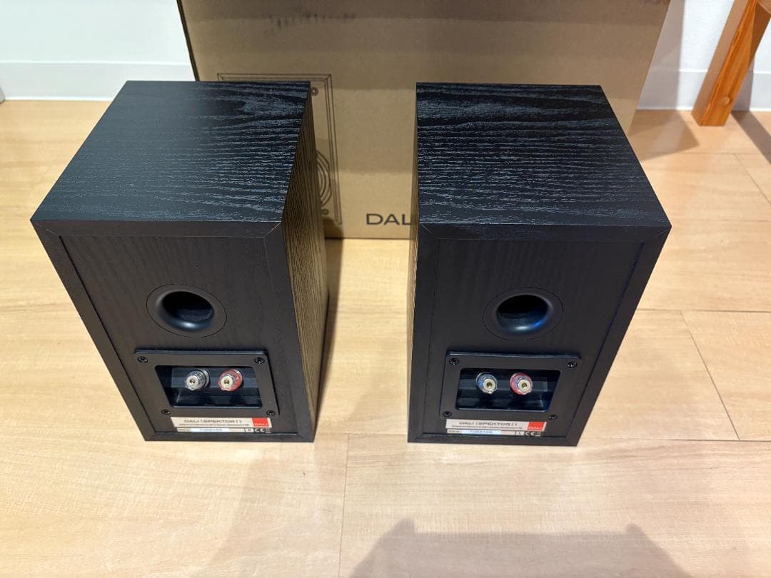 DALIスピーカー SPEKTOR１(黒)