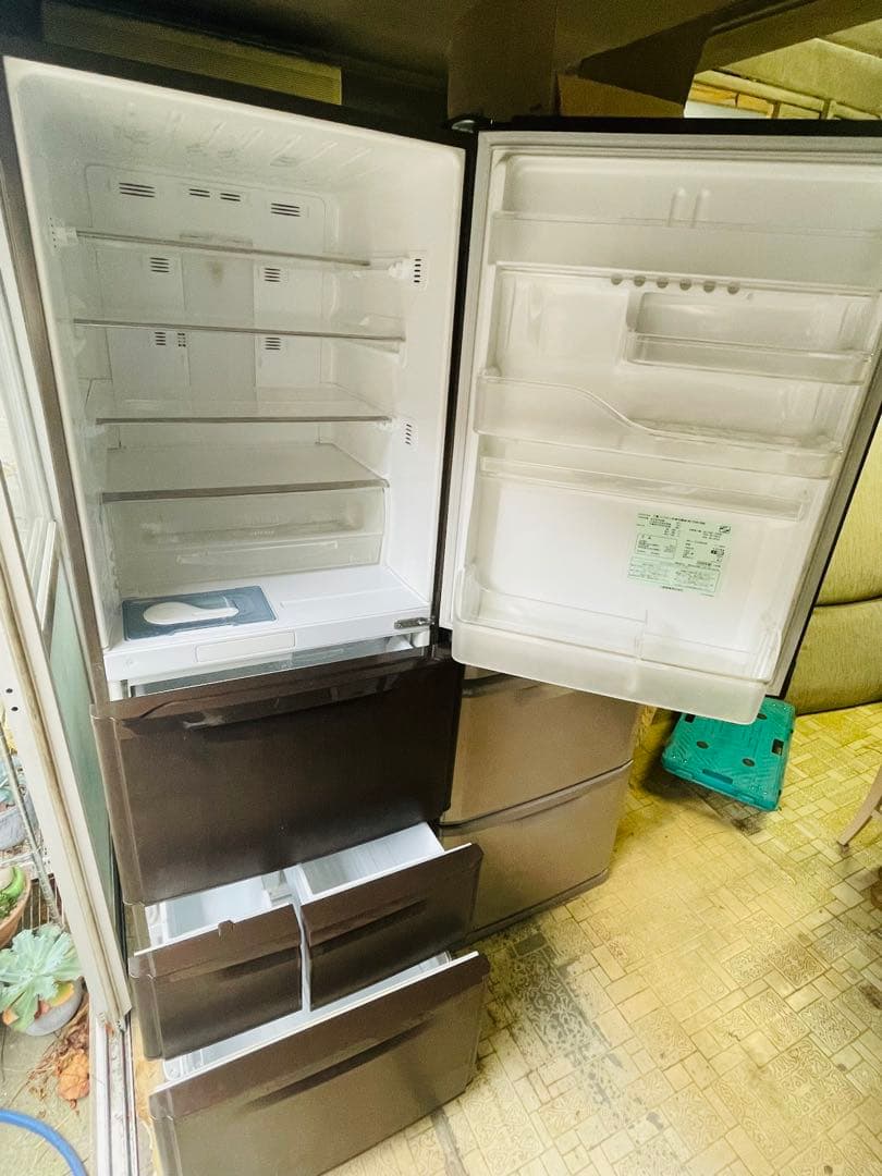 ファミリー用　401L 三菱　大型冷蔵庫 木目調　ブラウン