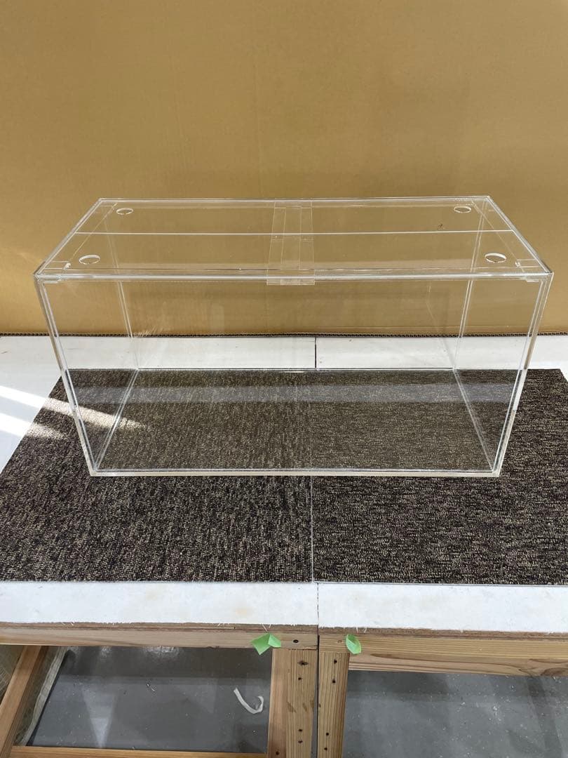 アクリル水槽、w650.d300.h350、蓋2枚付き送料込み。