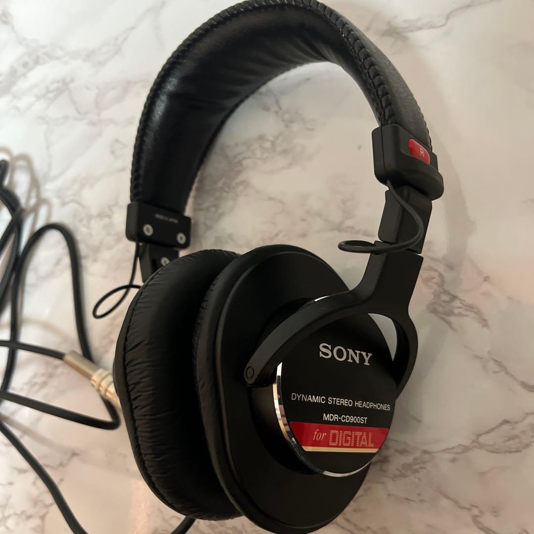 SONY　MDR-CD900ST