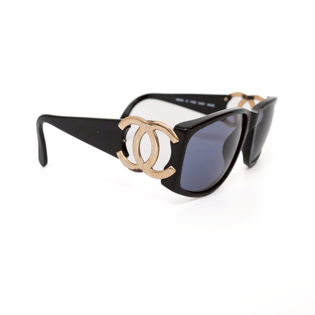 CHANEL ココマーク サングラス 黒×金 グレーレンズ ケース付 928