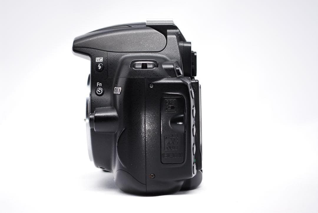 コンディション良好✨Nikon D5000✨ 手ぶれ補正レンズ付✨一眼レフ✨