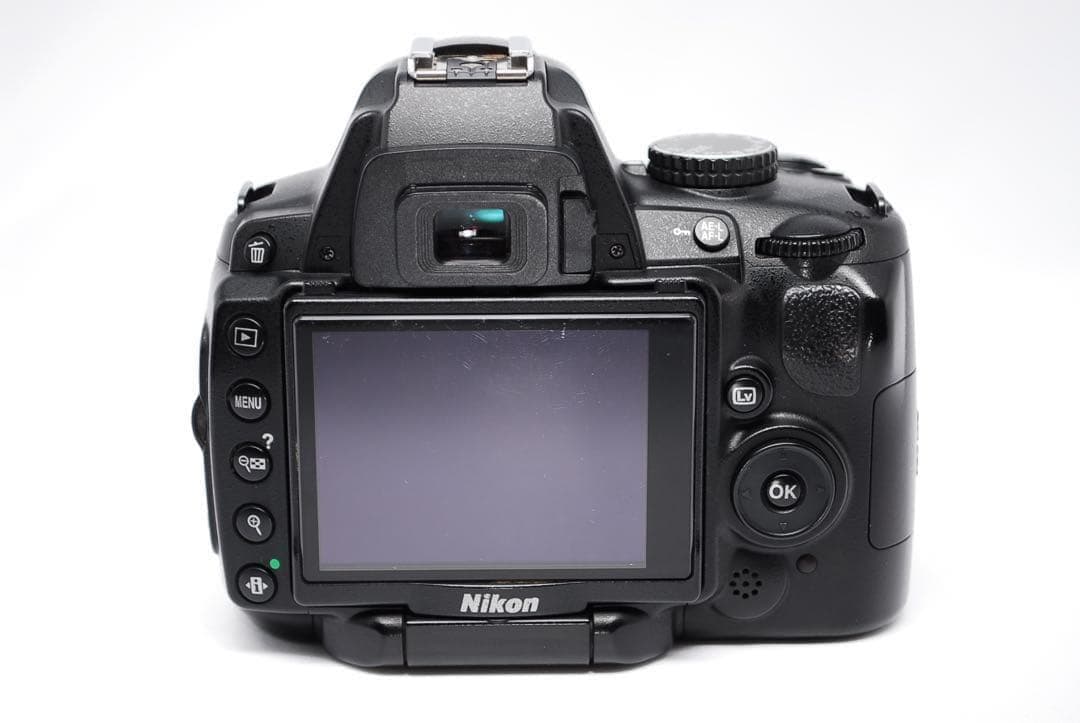 コンディション良好✨Nikon D5000✨ 手ぶれ補正レンズ付✨一眼レフ✨