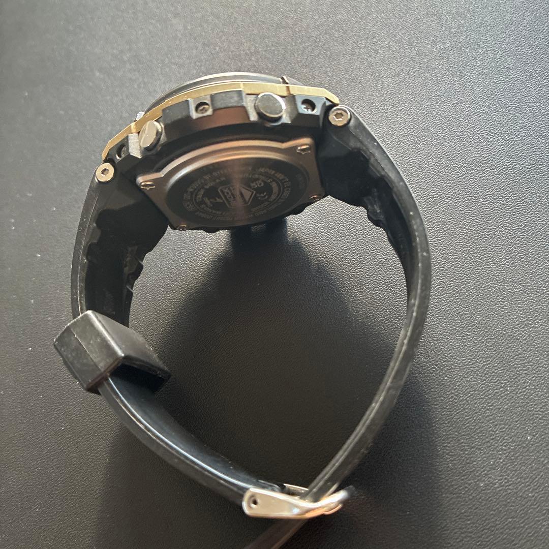 G-SHOCK 腕時計 gst-300w1A9JF ブラック/ゴールド