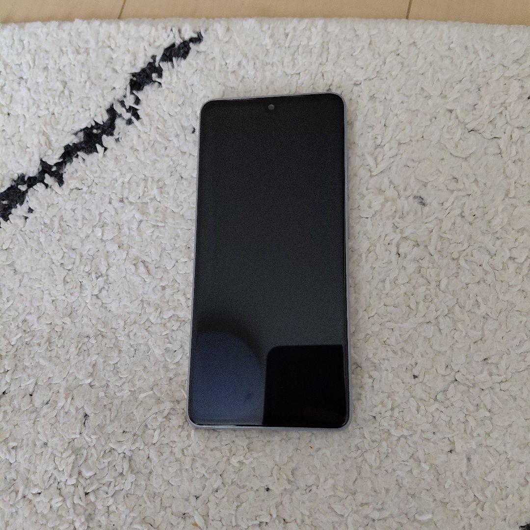 ブラック ホワイト スマートフォン 本体