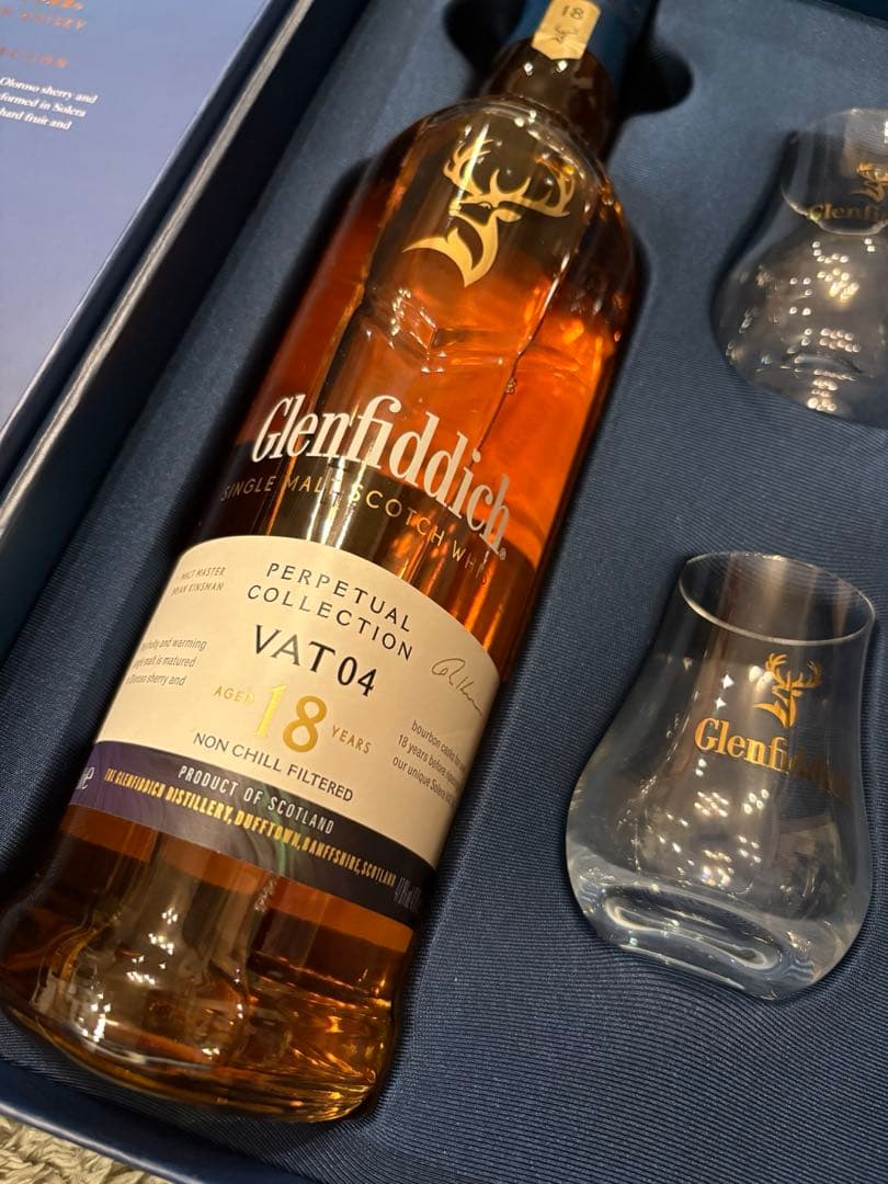 Glenfiddich グレンフィディック　18年　限定品　新品未使用