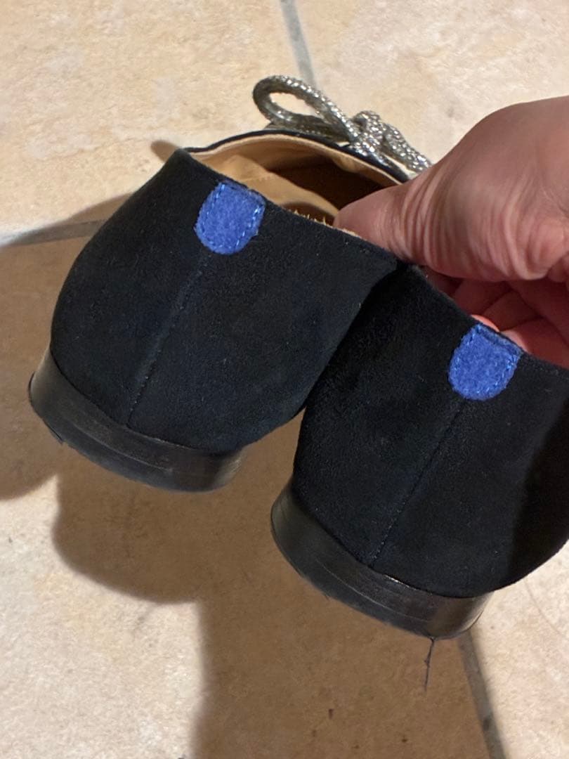 Chatelles /ポインテッドトゥ /フラットシューズ /黒