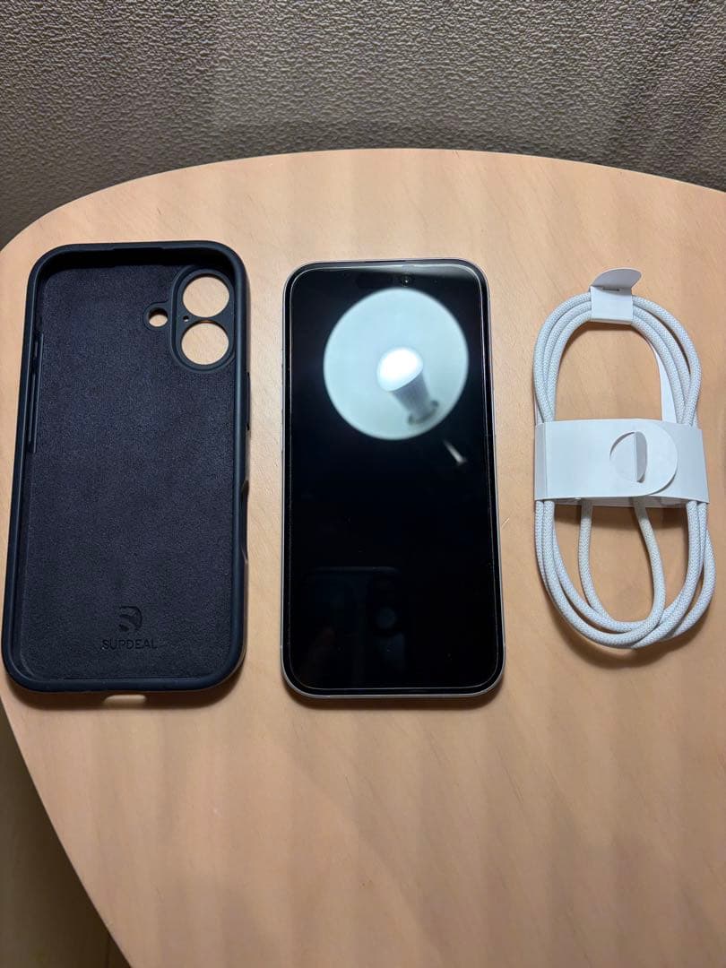 iPhone16 128GB ホワイト SIMフリー