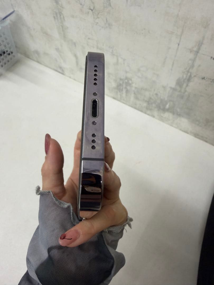 Apple iPhone 14 Pro 256GBディープパープル 本体