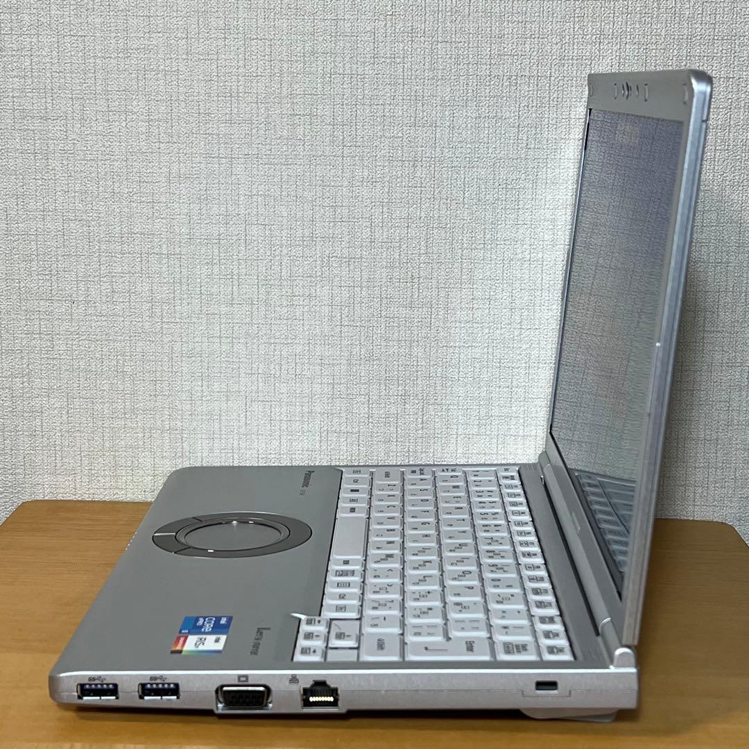 中古美品レッツノートSV1 i5 16G／256GB／Office2024