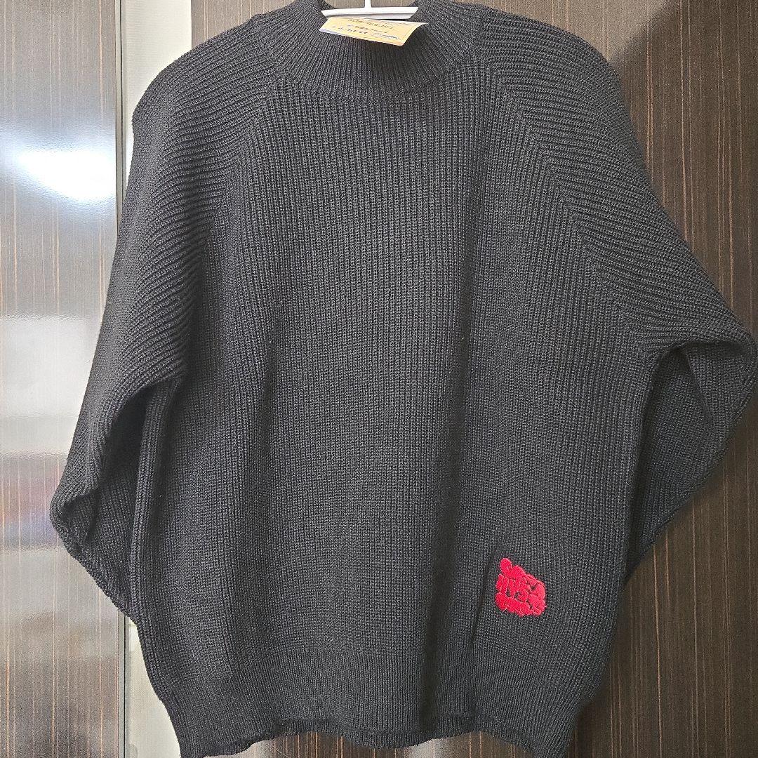 ヒステリックグラマー　ニット　赤刺繍ロゴ