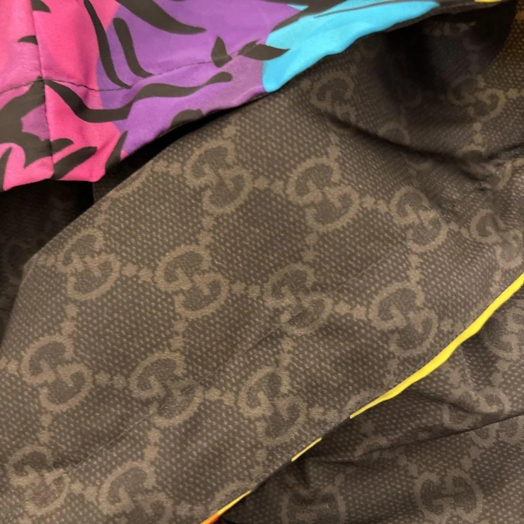 GUCCIフードポンチョM