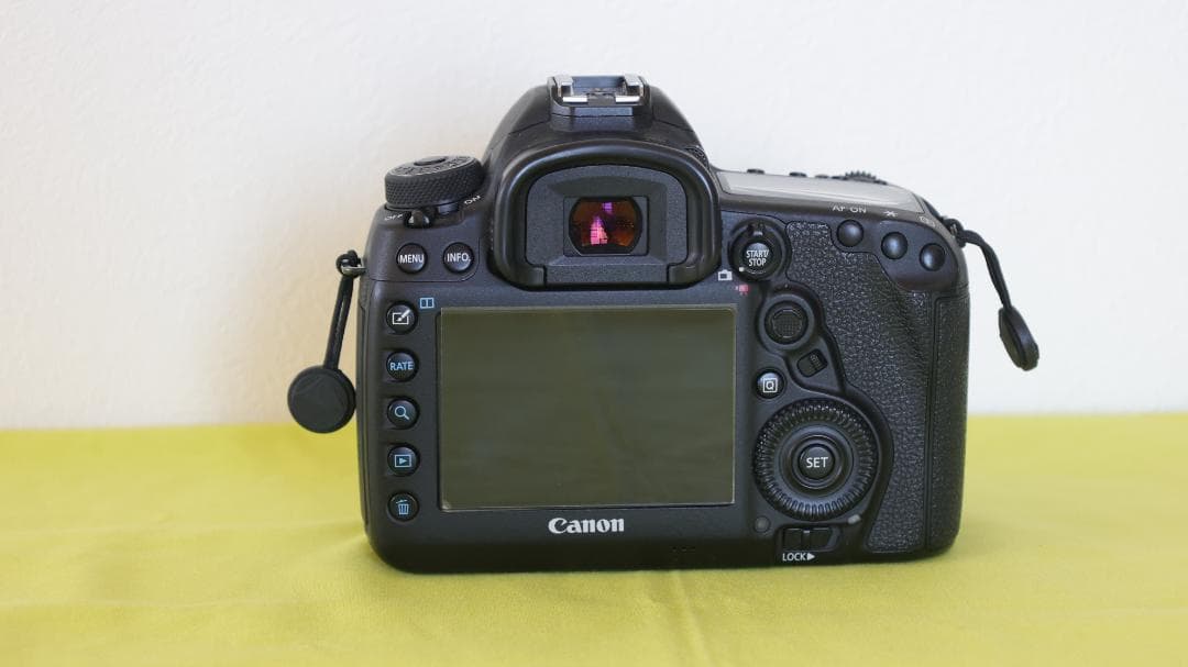 完動品/オーバーホール済 EOS 5Dmark4 ボディー