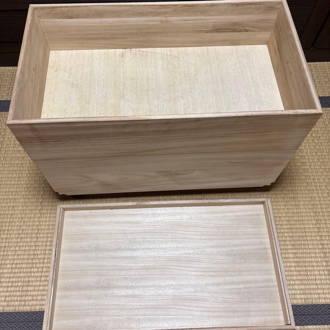 [ダッフィーちゃん]桐製　着物収納ケース　キャスター付き