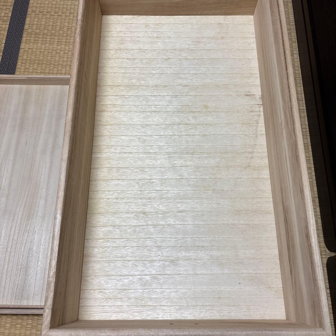 [ダッフィーちゃん]桐製　着物収納ケース　キャスター付き