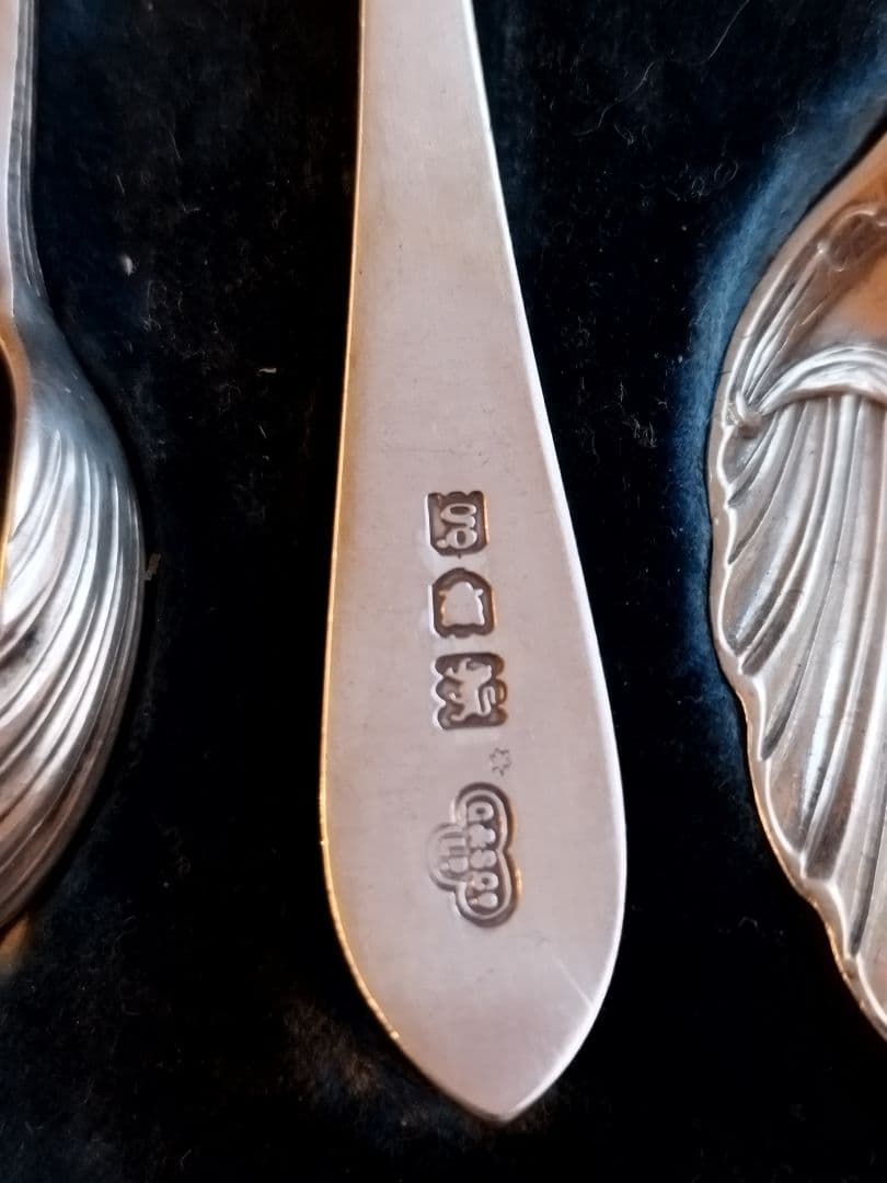 英国アンティーク　純銀製スプーンセット 6本+トング